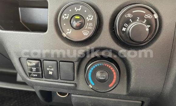 Buy Used Toyota Hiace White Car in Beitbridge in Matabeleland South Buy Used Toyota Hiace White Car in Beitbridge in Matabeleland South