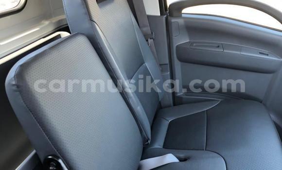 Acheter Occasion Utilitaire Isuzu Elf Blanc à Beitbridge, Matabeleland South Acheter Occasion Utilitaire Isuzu Elf Blanc à Beitbridge, Matabeleland South