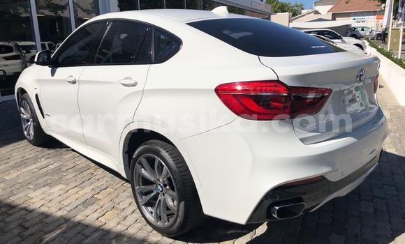 Buy Used BMW X6 White Car in Alexandra Park in Harare Buy Used BMW X6 White Car in Alexandra Park in Harare