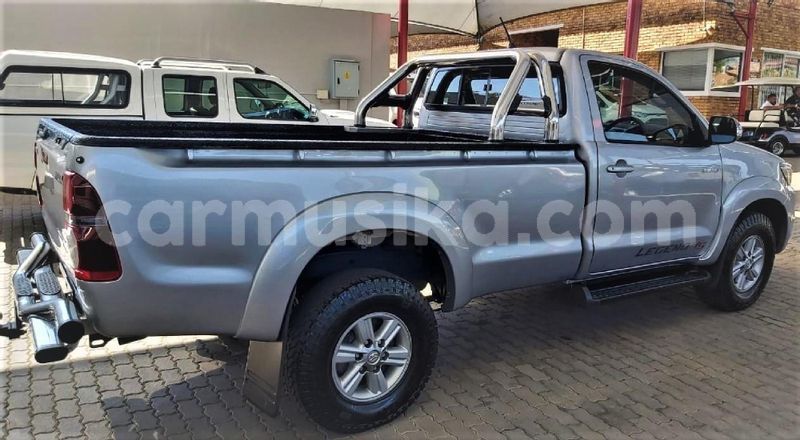 Big with watermark toyota hilux matabeleland south beitbridge 22124