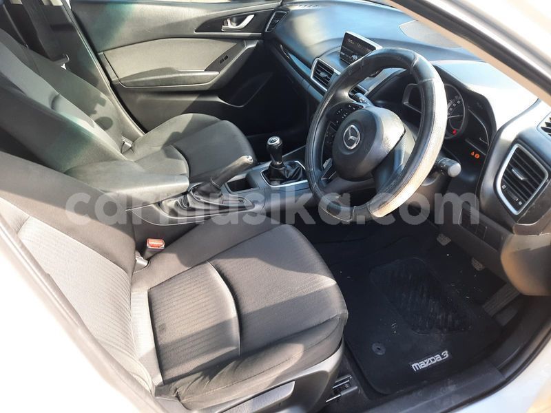 Big with watermark mazda 3 matabeleland south beitbridge 22127