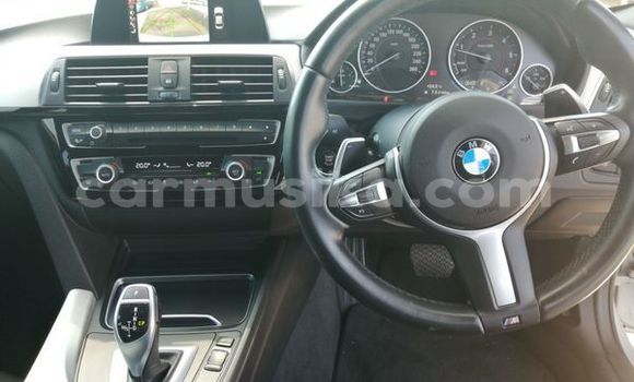 Acheter Occasion Voiture BMW 3–Series Gris à Beitbridge, Matabeleland South Acheter Occasion Voiture BMW 3–Series Gris à Beitbridge, Matabeleland South