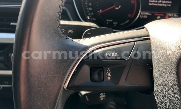 Acheter Occasion Voiture Audi A4 Gris à Beitbridge, Matabeleland South Acheter Occasion Voiture Audi A4 Gris à Beitbridge, Matabeleland South