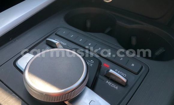 Acheter Occasion Voiture Audi A4 Gris à Beitbridge, Matabeleland South Acheter Occasion Voiture Audi A4 Gris à Beitbridge, Matabeleland South