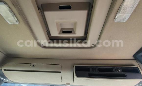 Acheter Occasion Utilitaire Scania R420 Blanc à Beitbridge, Matabeleland South Acheter Occasion Utilitaire Scania R420 Blanc à Beitbridge, Matabeleland South