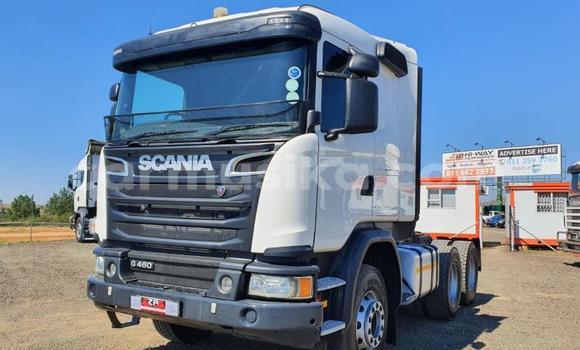 Nunua Ilio tumika Scania Irizar Nyeupe Lori ndani ya Beitbridge nchini Matabeleland Kusini Nunua Ilio tumika Scania Irizar Nyeupe Lori ndani ya Beitbridge nchini Matabeleland Kusini