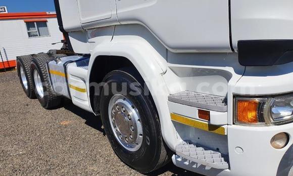 Tenga Tsaru Scania Irizar Chena Rori in Beitbridge in Matabeleland South Tenga Tsaru Scania Irizar Chena Rori in Beitbridge in Matabeleland South