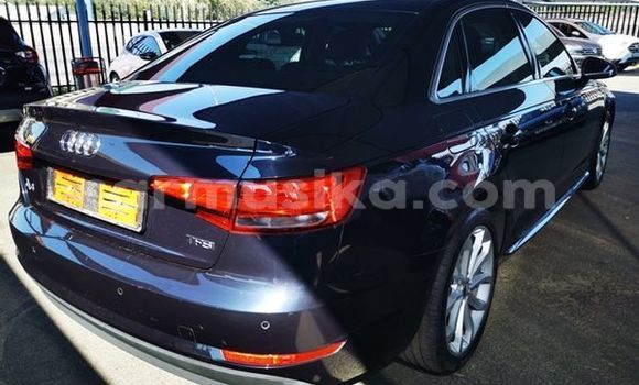 Acheter Occasion Voiture Audi A4 Noir à Beitbridge, Matabeleland South Acheter Occasion Voiture Audi A4 Noir à Beitbridge, Matabeleland South