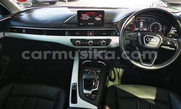 Acheter Occasion Voiture Audi A4 Noir à Beitbridge, Matabeleland South Acheter Occasion Voiture Audi A4 Noir à Beitbridge, Matabeleland South