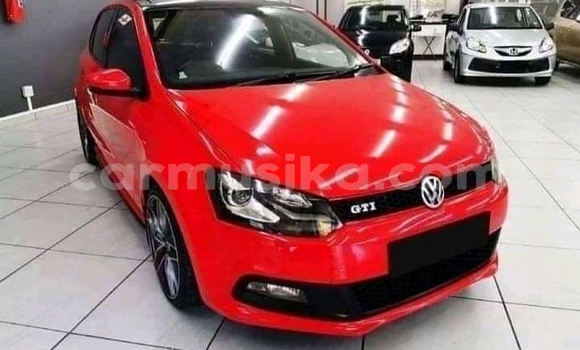 Acheter Occasion Voiture Volkswagen Polo GTI Rouge à Beitbridge, Matabeleland South Acheter Occasion Voiture Volkswagen Polo GTI Rouge à Beitbridge, Matabeleland South