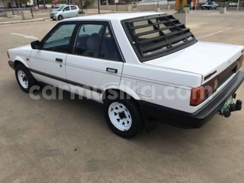 Big with watermark nissan sunny matabeleland south beitbridge 22171