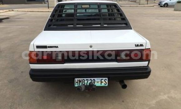 Buy Used Nissan Sunny Other Car in Beitbridge in Matabeleland South Buy Used Nissan Sunny Other Car in Beitbridge in Matabeleland South