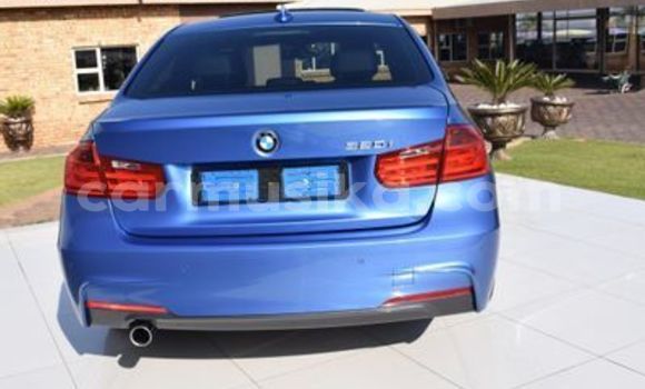 Acheter Occasion Voiture BMW 3–Series Bleu à Beitbridge, Matabeleland South Acheter Occasion Voiture BMW 3–Series Bleu à Beitbridge, Matabeleland South