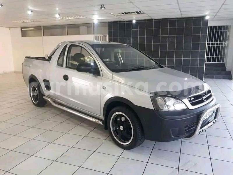 Big with watermark opel corsa matabeleland south beitbridge 22180