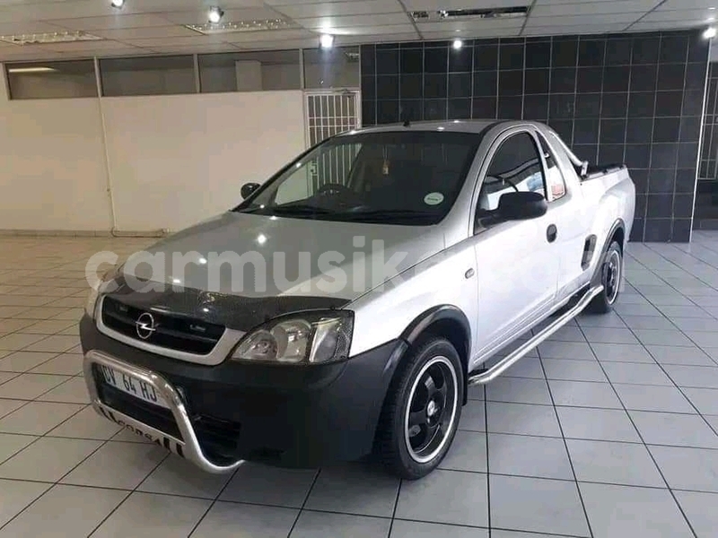 Big with watermark opel corsa matabeleland south beitbridge 22180