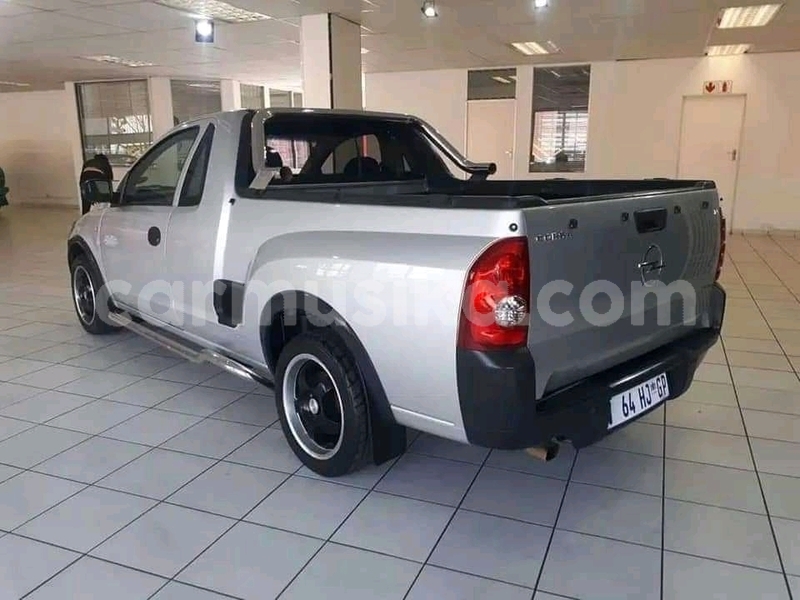 Big with watermark opel corsa matabeleland south beitbridge 22180