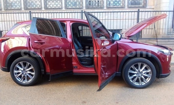 Tenga Tsaru Mazda CX-5 Tsvuku Mota in Beitbridge in Matabeleland South Tenga Tsaru Mazda CX-5 Tsvuku Mota in Beitbridge in Matabeleland South