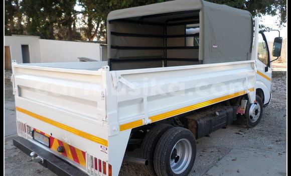 Buy Used Toyota Dyna White Truck in Beitbridge in Matabeleland South Buy Used Toyota Dyna White Truck in Beitbridge in Matabeleland South
