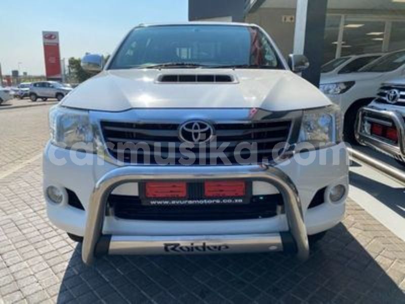 Big with watermark toyota hilux matabeleland south beitbridge 22189