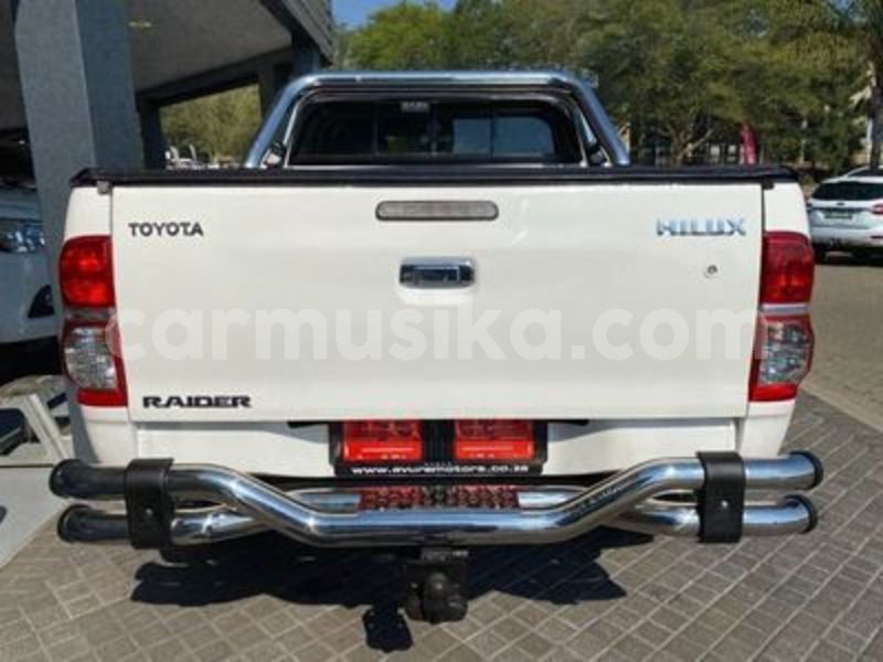 Big with watermark toyota hilux matabeleland south beitbridge 22189