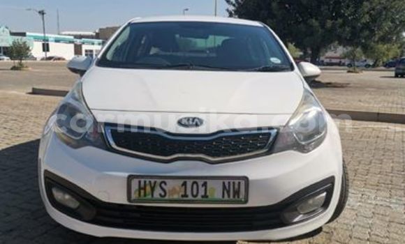 Acheter Occasion Voiture Kia Rio Blanc à Beitbridge, Matabeleland South Acheter Occasion Voiture Kia Rio Blanc à Beitbridge, Matabeleland South