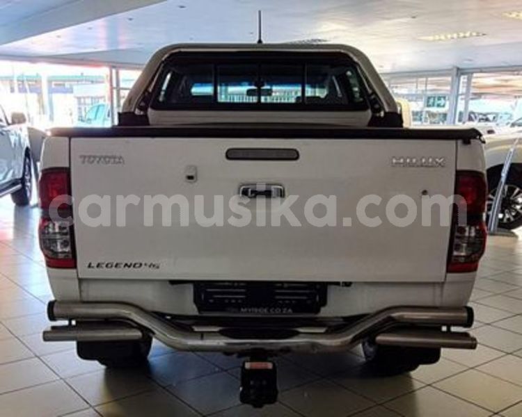 Big with watermark toyota hilux matabeleland south beitbridge 22192