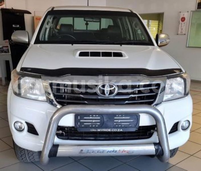 Big with watermark toyota hilux matabeleland south beitbridge 22192