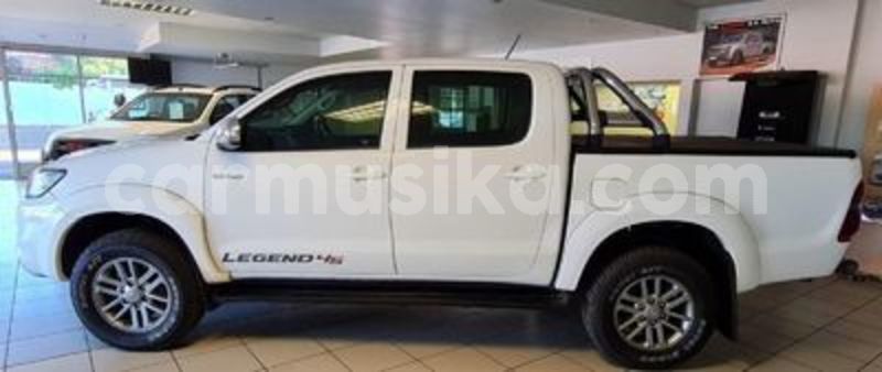 Big with watermark toyota hilux matabeleland south beitbridge 22192