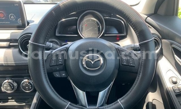 Acheter Occasion Voiture Mazda Demio Blanc à Beitbridge, Matabeleland South Acheter Occasion Voiture Mazda Demio Blanc à Beitbridge, Matabeleland South