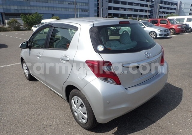 Big with watermark toyota vitz matabeleland south beitbridge 22203