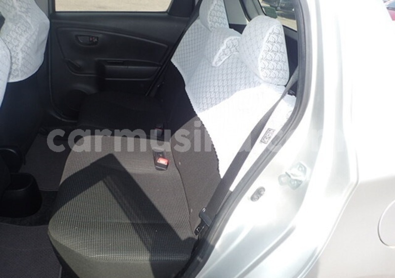 Big with watermark toyota vitz matabeleland south beitbridge 22203