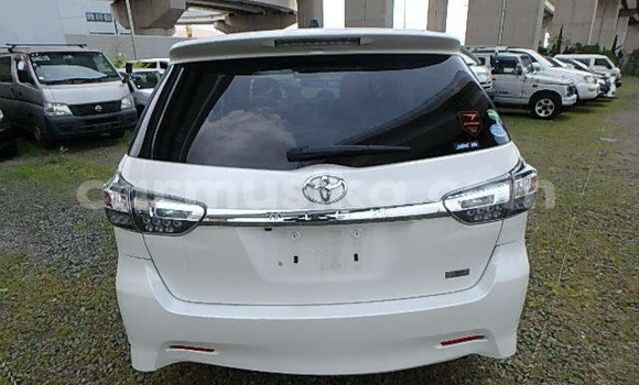 Nunua Ilio tumika Toyota Wish Nyeupe Gari ndani ya Beitbridge nchini Matabeleland Kusini Nunua Ilio tumika Toyota Wish Nyeupe Gari ndani ya Beitbridge nchini Matabeleland Kusini