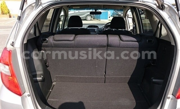 Buy Used Honda Fit Silver Car in Beitbridge in Matabeleland South Buy Used Honda Fit Silver Car in Beitbridge in Matabeleland South