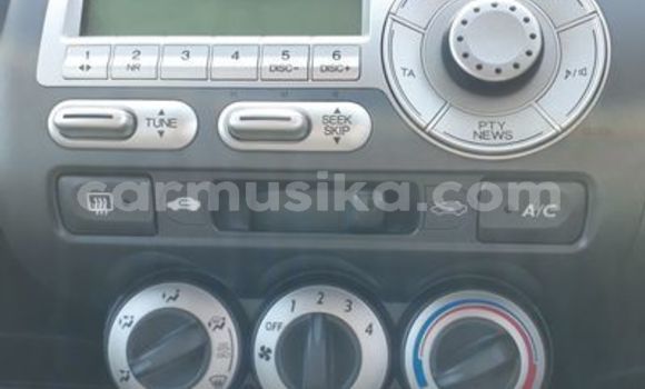 Buy Used Honda Fit Red Car in Beitbridge in Matabeleland South Buy Used Honda Fit Red Car in Beitbridge in Matabeleland South