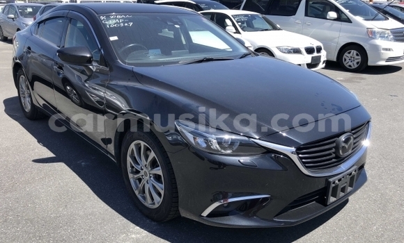 Nunua Ilio tumika Mazda Atenza Nyeusi Gari ndani ya Beitbridge nchini Matabeleland Kusini