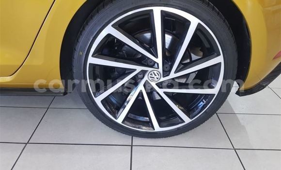 Tenga Tsaru Volkswagen Golf R Bhurawuni Mota in Beitbridge in Matabeleland South Tenga Tsaru Volkswagen Golf R Bhurawuni Mota in Beitbridge in Matabeleland South