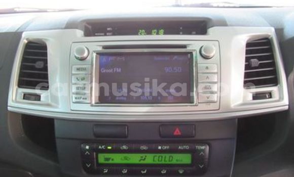 Tenga Tsaru Toyota Hilux Chena Mota in Beitbridge in Matabeleland South Tenga Tsaru Toyota Hilux Chena Mota in Beitbridge in Matabeleland South