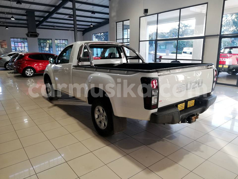 Big with watermark isuzu kb matabeleland south beitbridge 22225