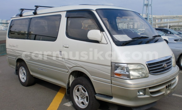 Nunua Ilio tumika Toyota Hiace Nyingine Gari ndani ya Beitbridge nchini Matabeleland Kusini