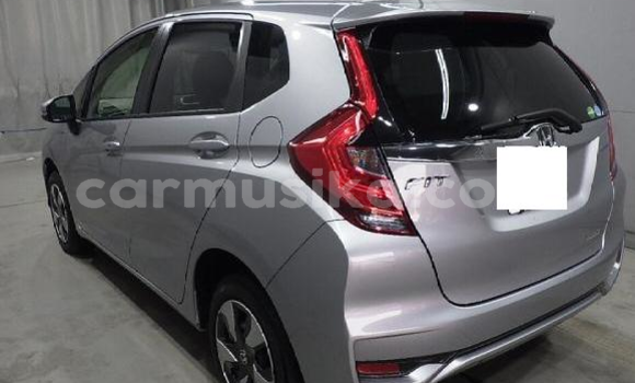 Buy Import Honda Fit Silver Car in Beitbridge in Matabeleland South Buy Import Honda Fit Silver Car in Beitbridge in Matabeleland South