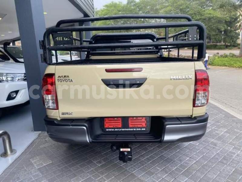 Big with watermark toyota hilux matabeleland south beitbridge 22257