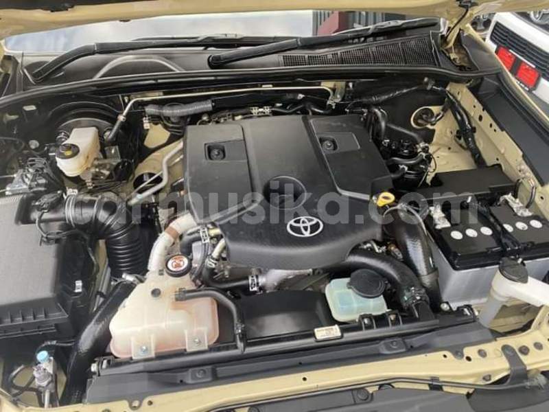 Big with watermark toyota hilux matabeleland south beitbridge 22257