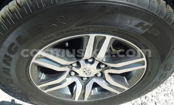 Acheter Import Voiture Toyota Fortuner Autre à Beitbridge, Matabeleland South Acheter Import Voiture Toyota Fortuner Autre à Beitbridge, Matabeleland South