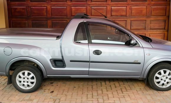 Nunua Ilio tumika Chevlolet Spin Fedha Gari ndani ya Bindura nchini Mashonaland Central Nunua Ilio tumika Chevlolet Spin Fedha Gari ndani ya Bindura nchini Mashonaland Central