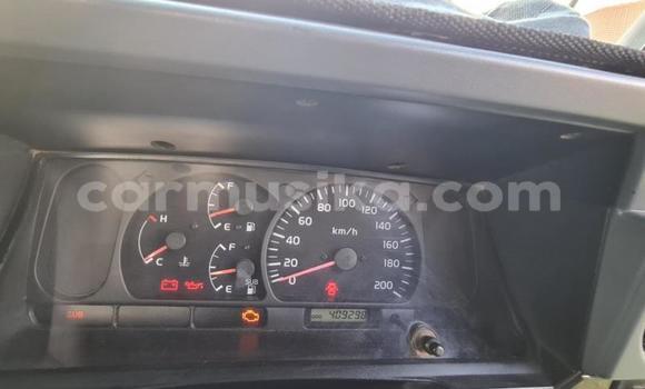 Acheter Occasion Voiture Toyota Land Cruiser Blanc à Beitbridge, Matabeleland South Acheter Occasion Voiture Toyota Land Cruiser Blanc à Beitbridge, Matabeleland South