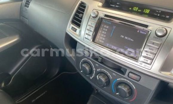 Acheter Occasion Voiture Toyota Hilux Blanc à Beitbridge, Matabeleland South Acheter Occasion Voiture Toyota Hilux Blanc à Beitbridge, Matabeleland South