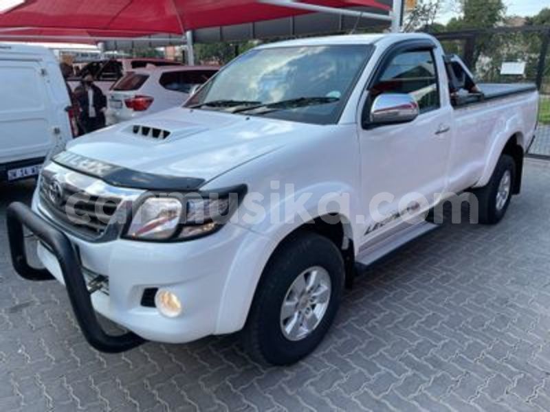 Big with watermark toyota hilux matabeleland south beitbridge 22279