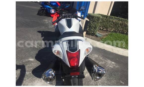 Tenga Tsaru Suzuki Alto Chena Mota in Bulawayo in Bulawayo Tenga Tsaru Suzuki Alto Chena Mota in Bulawayo in Bulawayo