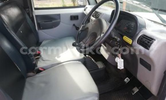 Acheter Occasion Voiture Mahindra Bolero Gris à Beitbridge, Matabeleland South Acheter Occasion Voiture Mahindra Bolero Gris à Beitbridge, Matabeleland South