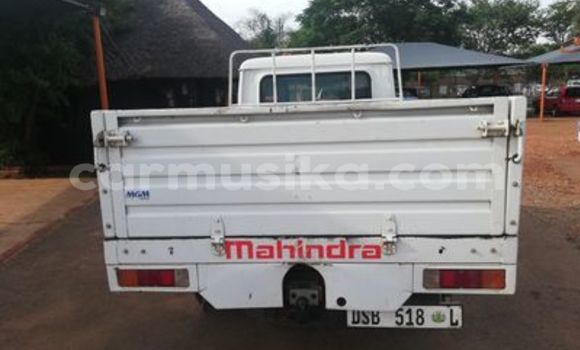 Acheter Occasion Voiture Mahindra Bolero Gris à Beitbridge, Matabeleland South Acheter Occasion Voiture Mahindra Bolero Gris à Beitbridge, Matabeleland South